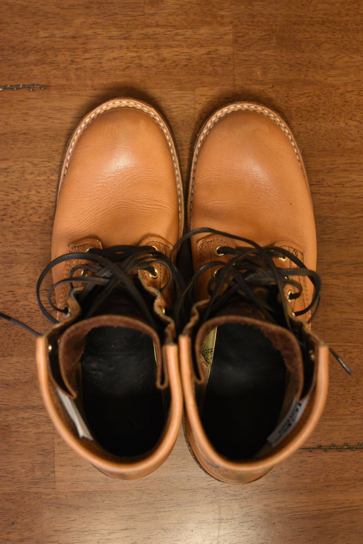 Photo by SKopp on March 1, 2026 of the Nicks MTO in Horween Light Natural Dublin.