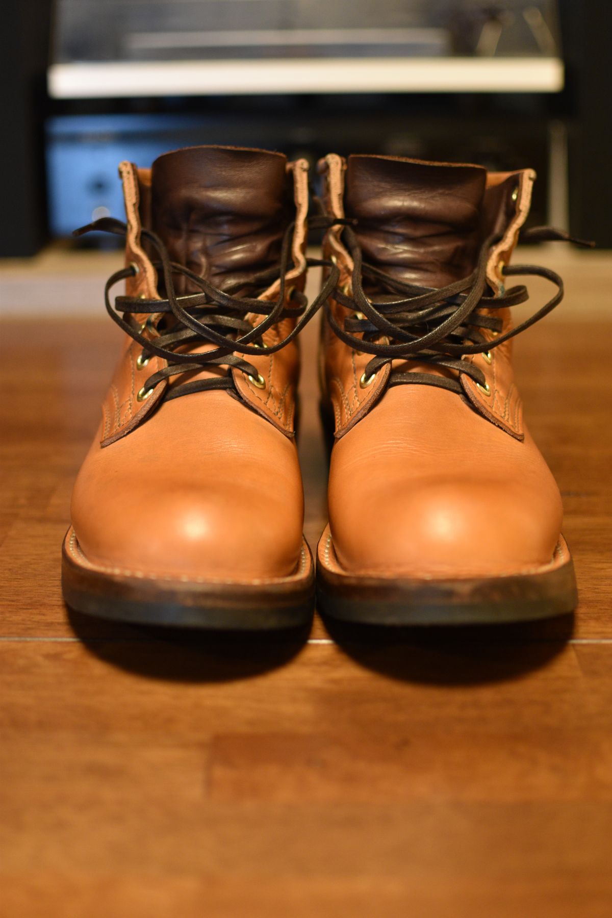 Photo by SKopp on April 3, 2026 of the Nicks MTO in Horween Light Natural Dublin.