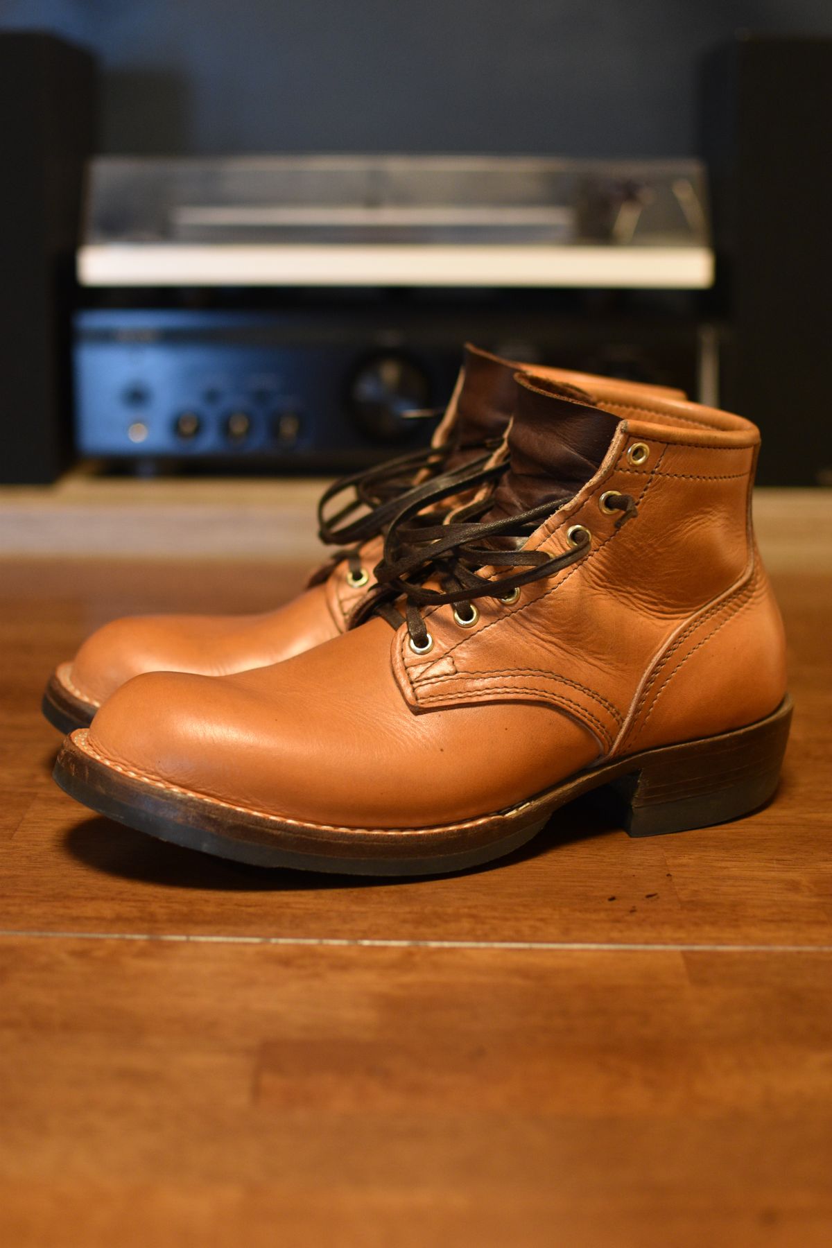 Photo by SKopp on April 3, 2026 of the Nicks MTO in Horween Light Natural Dublin.
