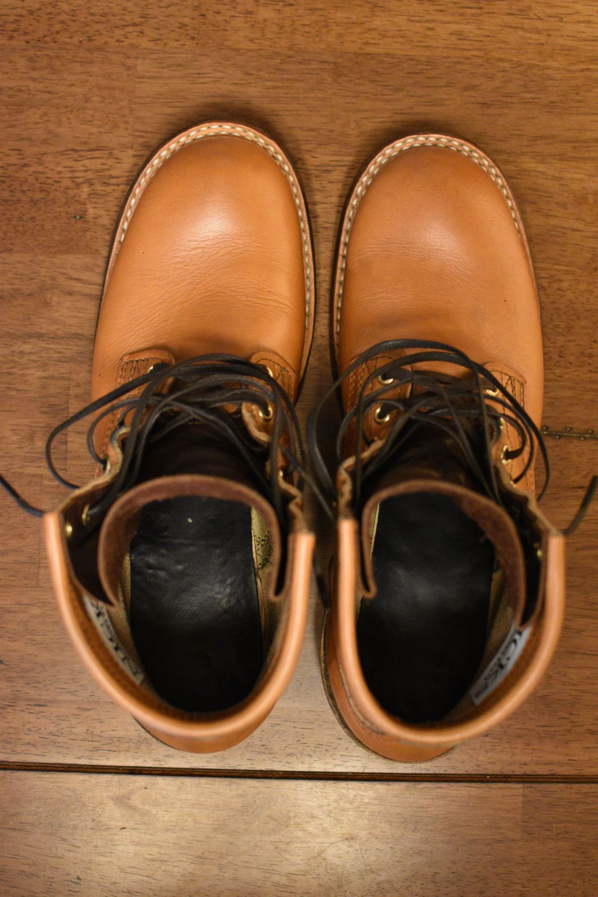 Photo by SKopp on April 3, 2026 of the Nicks MTO in Horween Light Natural Dublin.