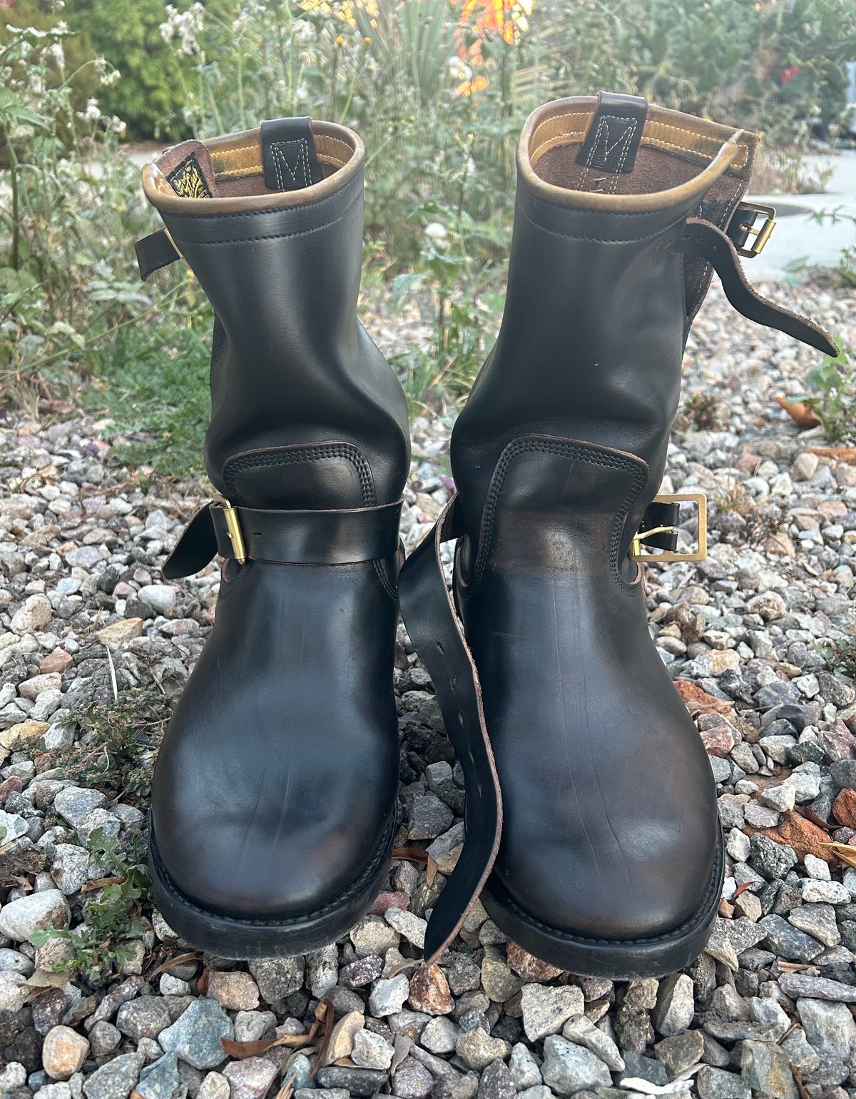 Photo by PatinaTechnodrome on November 6, 2023 of the Role Club Engineer Boots in Horween Black Chromexcel Horsehide.