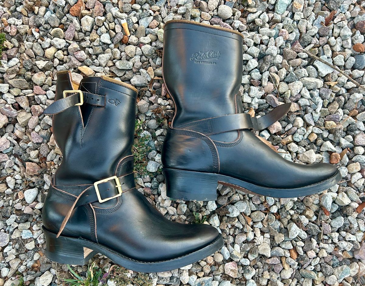 Photo by PatinaTechnodrome on November 6, 2023 of the Role Club Engineer Boots in Horween Black Chromexcel Horsehide.
