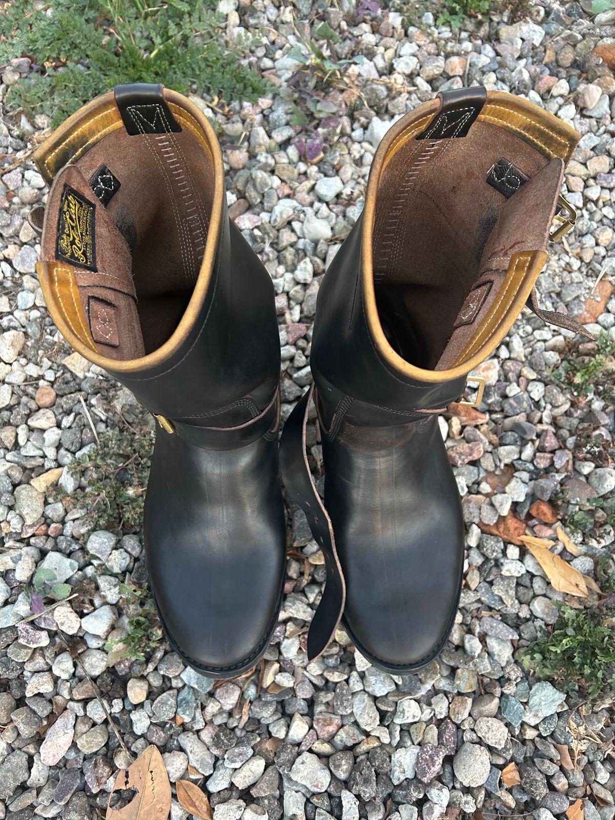 Photo by PatinaTechnodrome on November 6, 2023 of the Role Club Engineer Boots in Horween Black Chromexcel Horsehide.