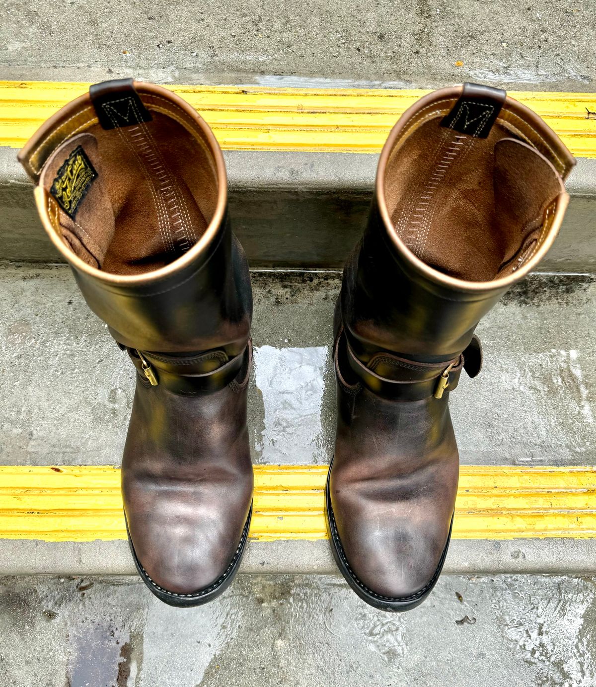 Photo by PatinaTechnodrome on April 6, 2024 of the Role Club Engineer Boots in Horween Black Chromexcel Horsehide.