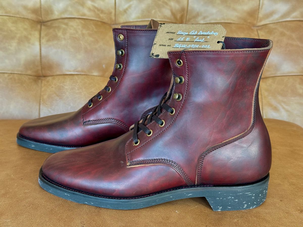 Photo by PatinaTechnodrome on October 2, 2024 of the Crux Deluxe Boondockers in Guidi House Cab.