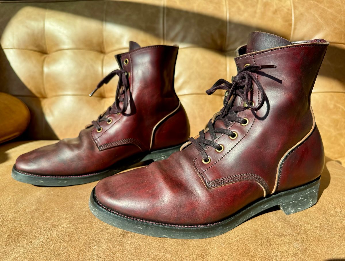 Photo by PatinaTechnodrome on November 4, 2024 of the Crux Deluxe Boondockers in Guidi House Cab.