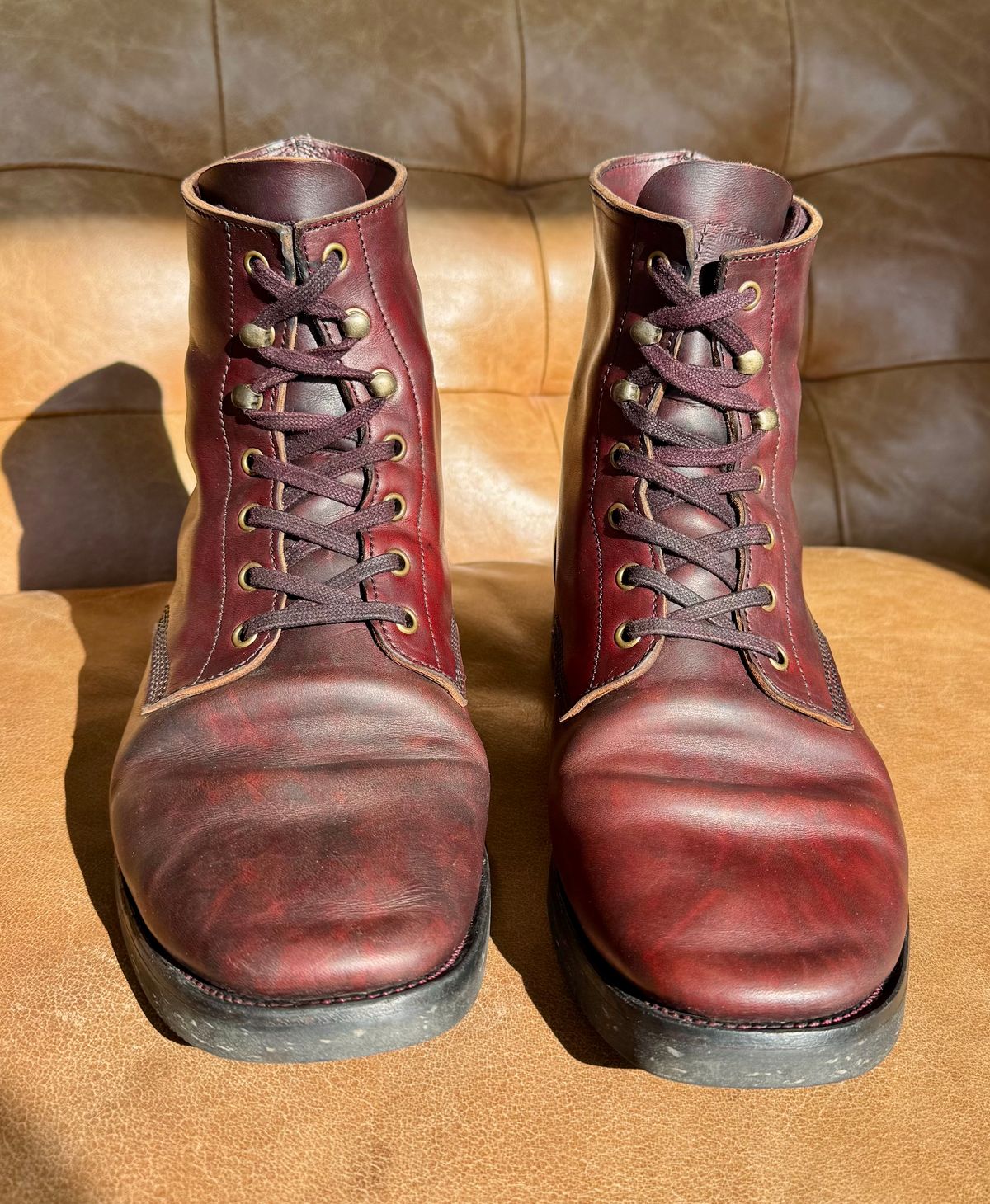 Photo by PatinaTechnodrome on December 5, 2024 of the Crux Deluxe Boondockers in Guidi House Cab.