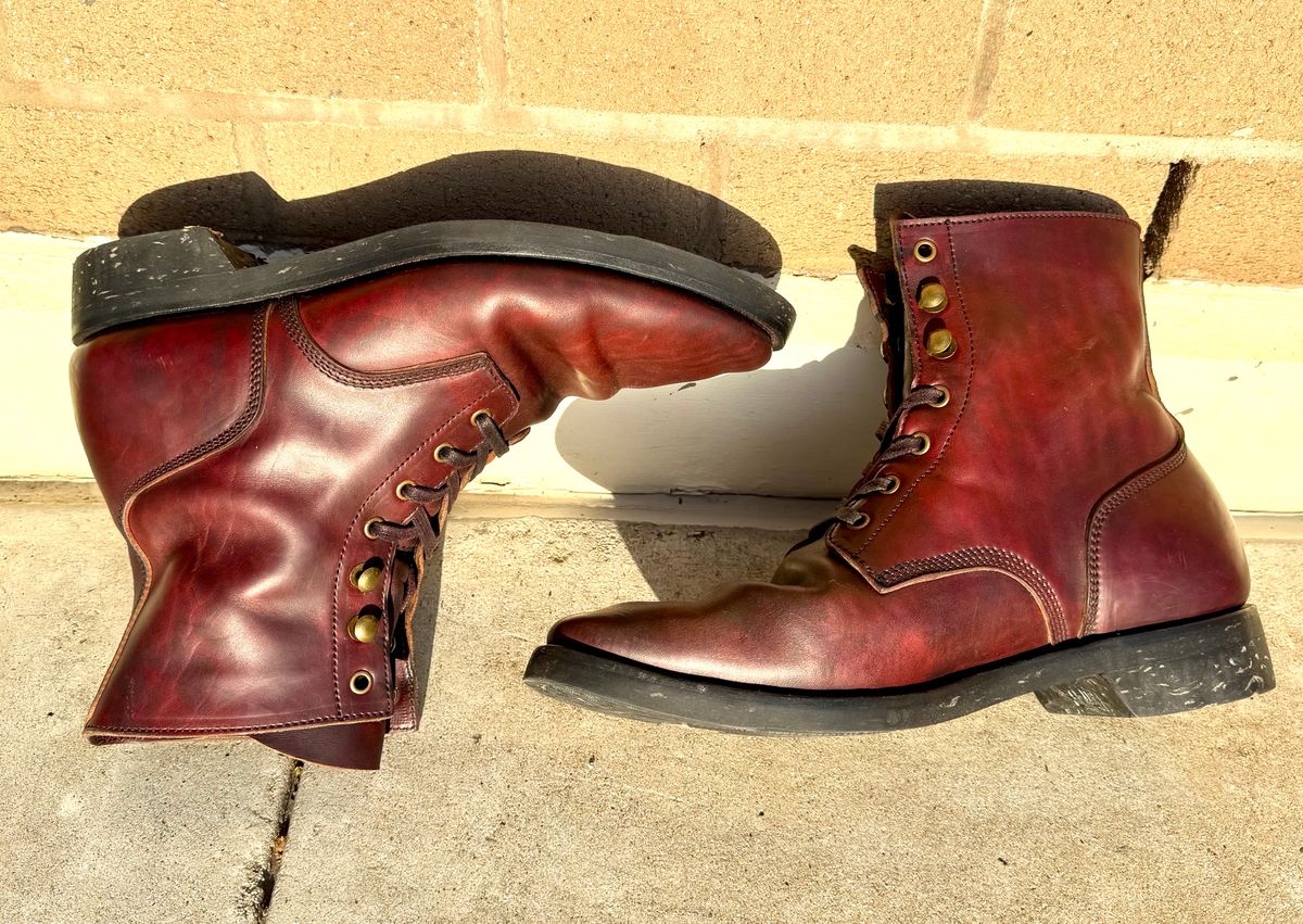 Photo by PatinaTechnodrome on April 5, 2025 of the Crux Deluxe Boondockers in Guidi House Cab.