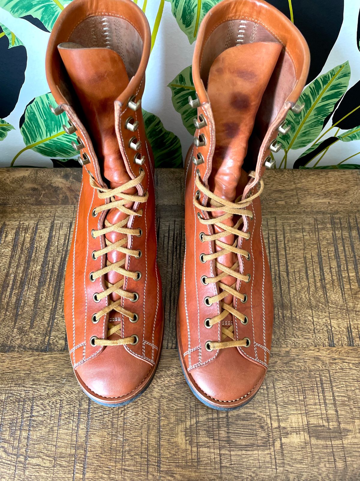 Photo by PatinaTechnodrome on January 5, 2023 of the Flame Panda Monkey Boot in Maryam Natural Horsebutt.