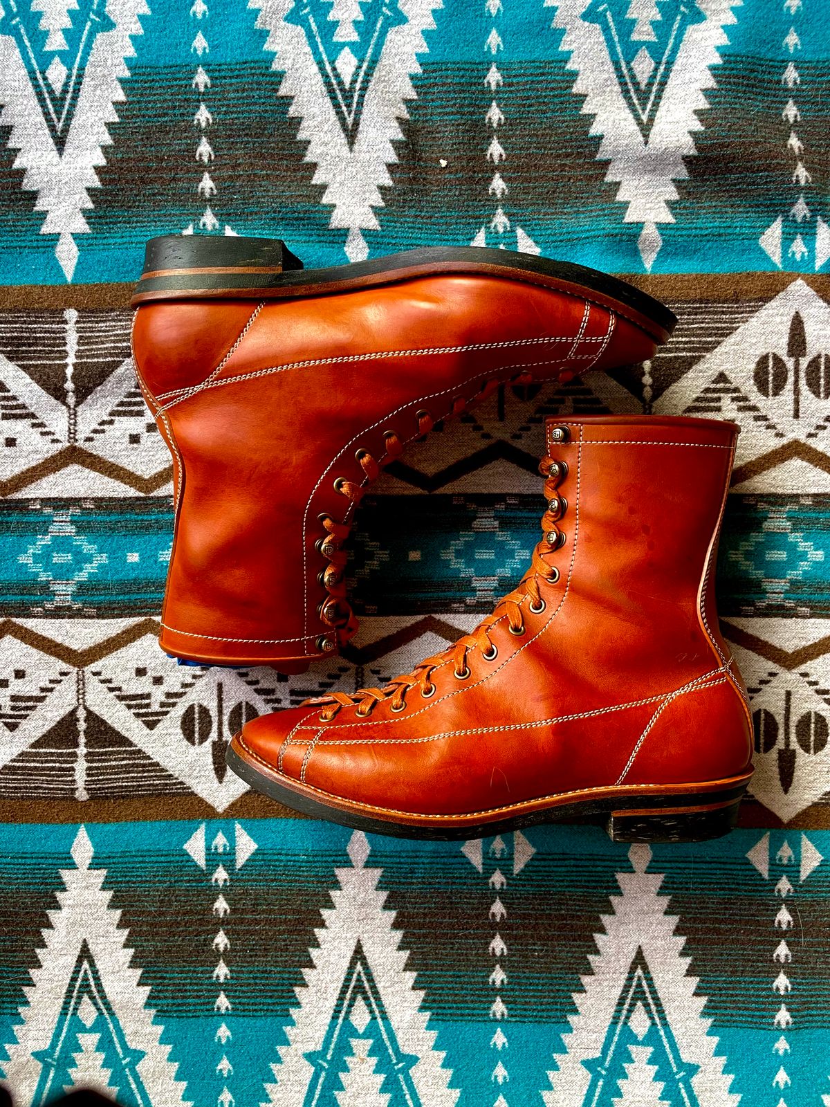 Photo by PatinaTechnodrome on February 3, 2023 of the Flame Panda Monkey Boot in Maryam Natural Horsebutt.