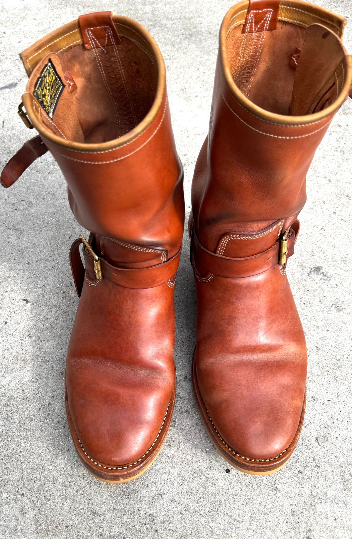 Photo by PatinaTechnodrome on February 5, 2026 of the Role Club Engineer Boots in Natural Italian Horsehide.
