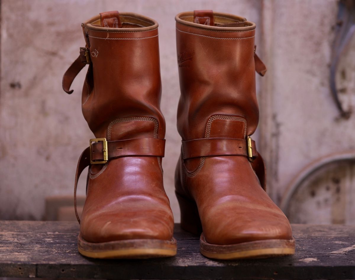 Photo by PatinaTechnodrome on April 4, 2026 of the Role Club Engineer Boots in Natural Italian Horsehide.
