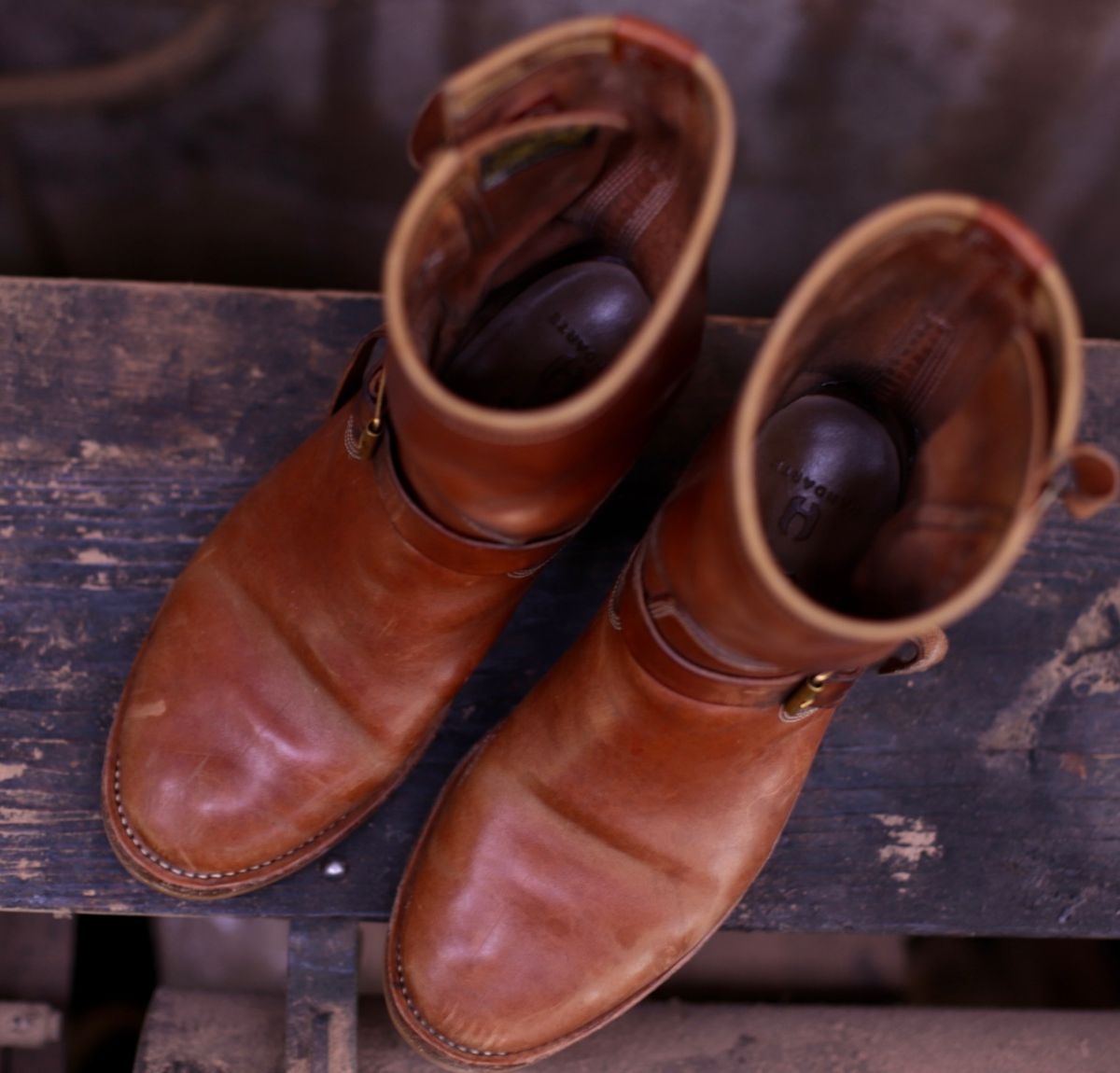 Photo by PatinaTechnodrome on April 4, 2026 of the Role Club Engineer Boots in Natural Italian Horsehide.