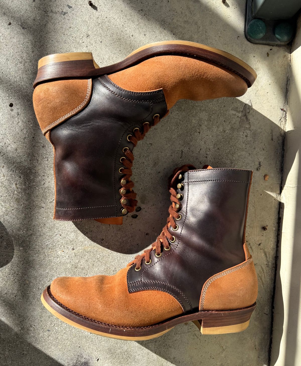 Photo by PatinaTechnodrome on January 6, 2025 of the Flame Panda Service Boot in Maryam Natural Horsebutt Overdyed Brown then Black & Maryam Natural Reverse Horsebutt.