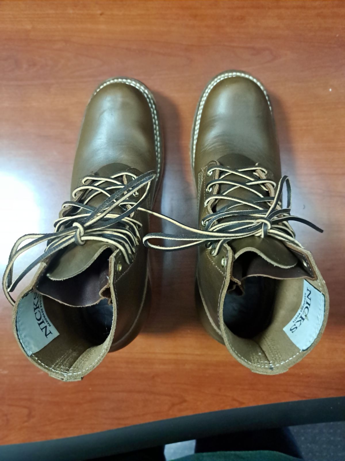 Photo by jdog21 on October 6, 2023 of the Nicks Prospector in Horween Olive Chromexcel.
