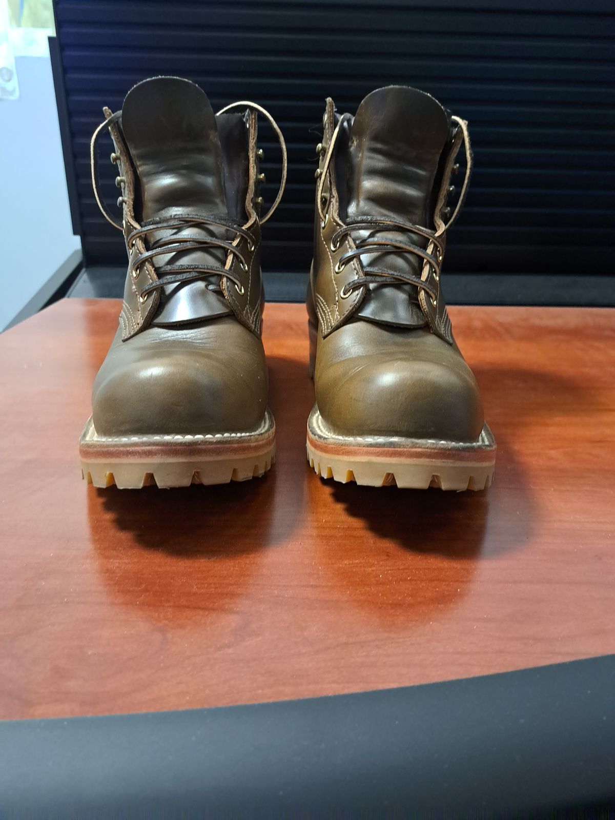 Photo by jdog21 on November 5, 2023 of the Nicks Prospector in Horween Olive Chromexcel.