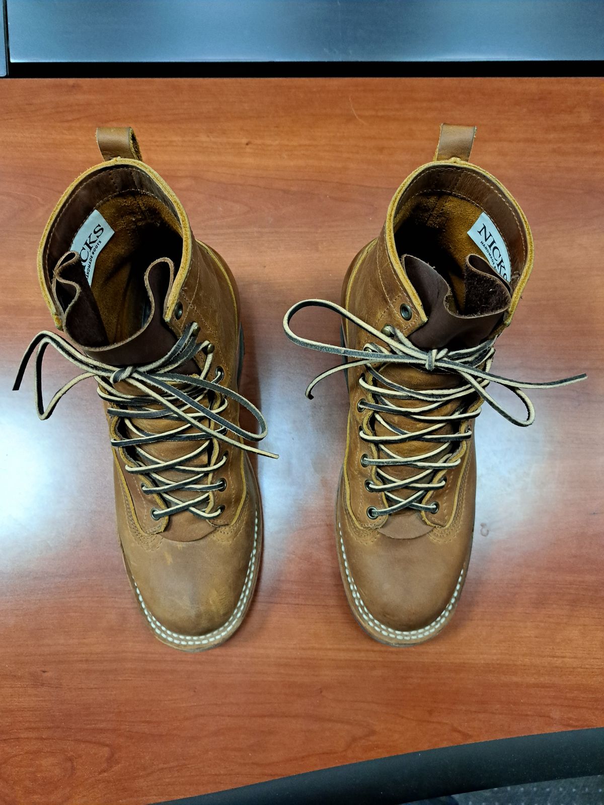 Photo by jdog21 on November 9, 2022 of the Nicks Lace To Toe in Horween Orange Predator.