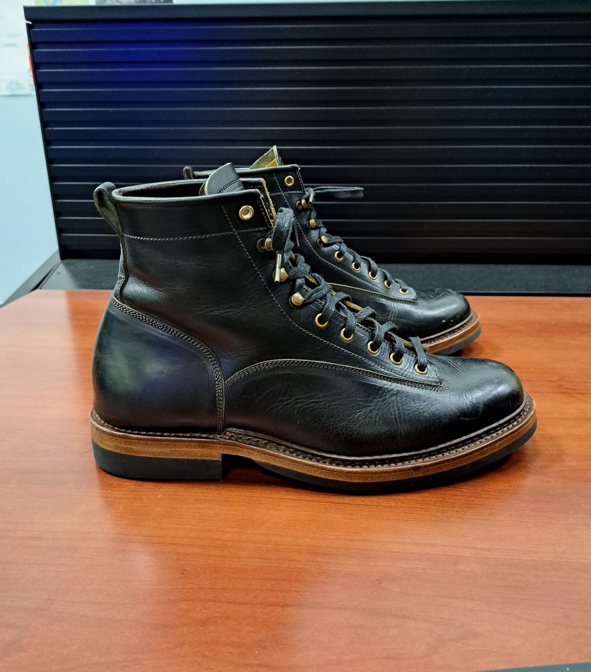 Photo by jdog21 on November 5, 2022 of the Sagara Valiant in Badalassi Carlo Oliva Minerva Overdyed Black.