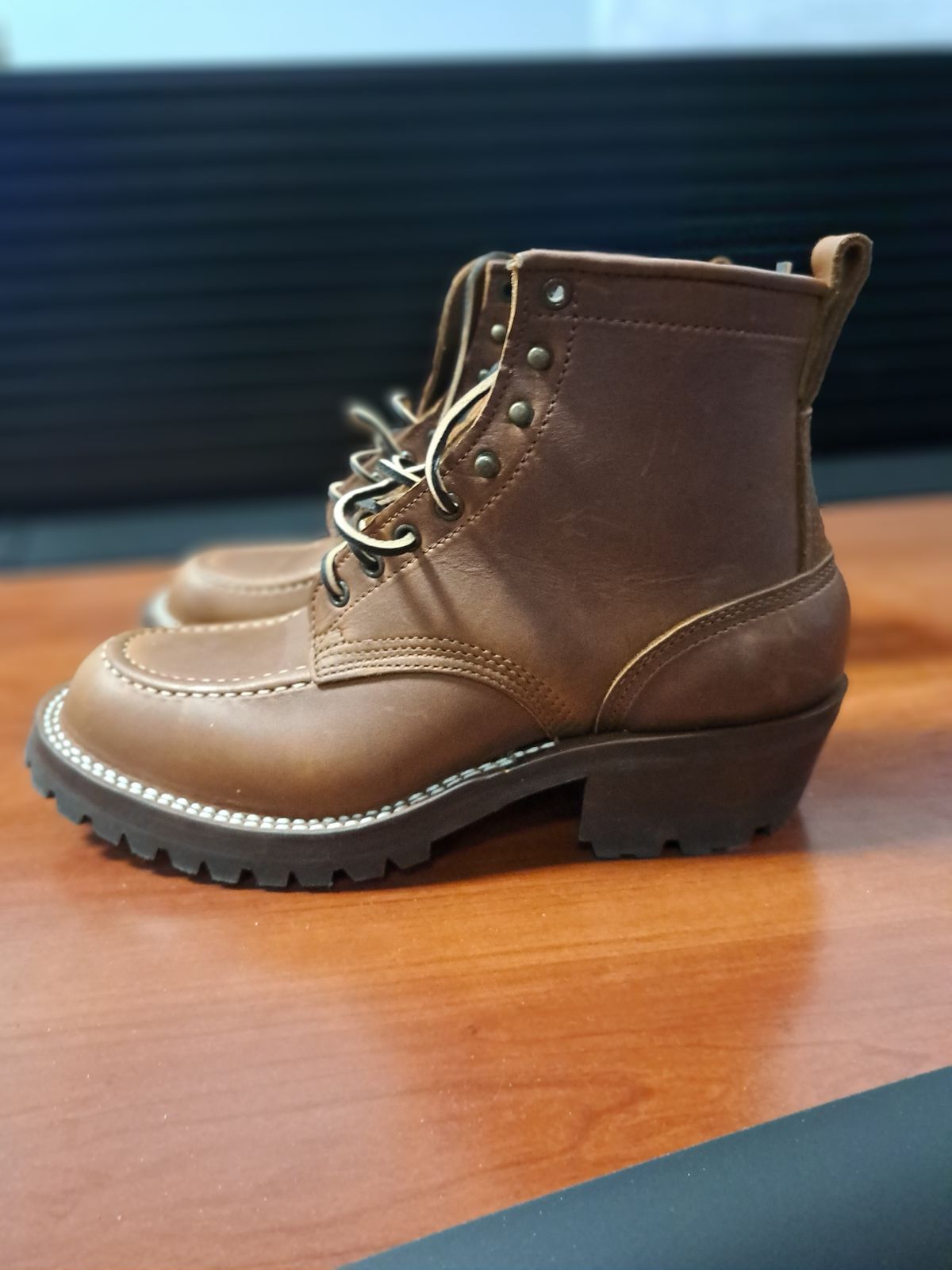 Photo by jdog21 on October 6, 2023 of the Nicks Robert in Seidel 1964 Brown.