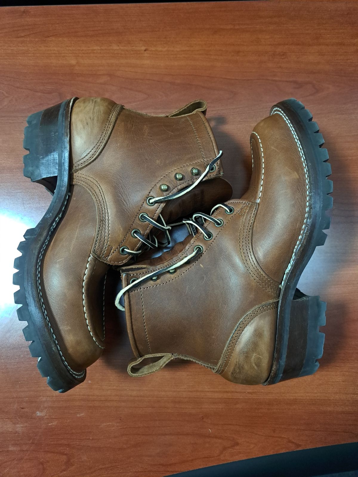 Photo by jdog21 on November 6, 2023 of the Nicks Robert in Seidel 1964 Brown.