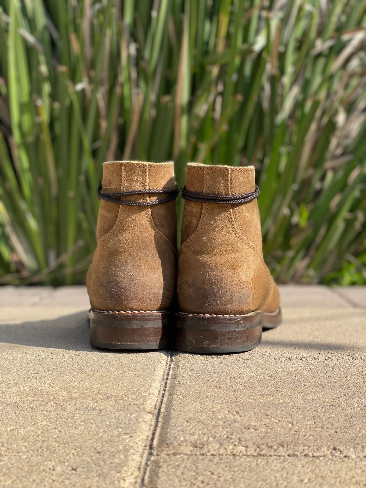 Photo by these_are_my_boots on February 5, 2023 of the Thursday Captain in Unlisted Leather.