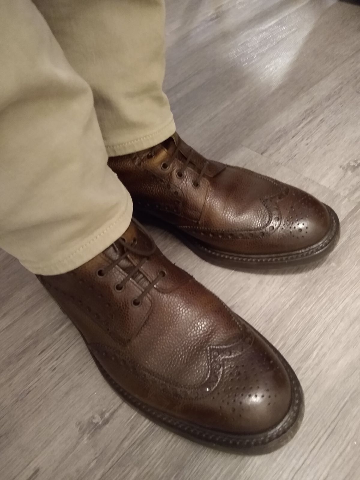 Photo by darknova306 on November 25, 2023 of the Crockett & Jones Islay in Dark Brown Scotch Grain.