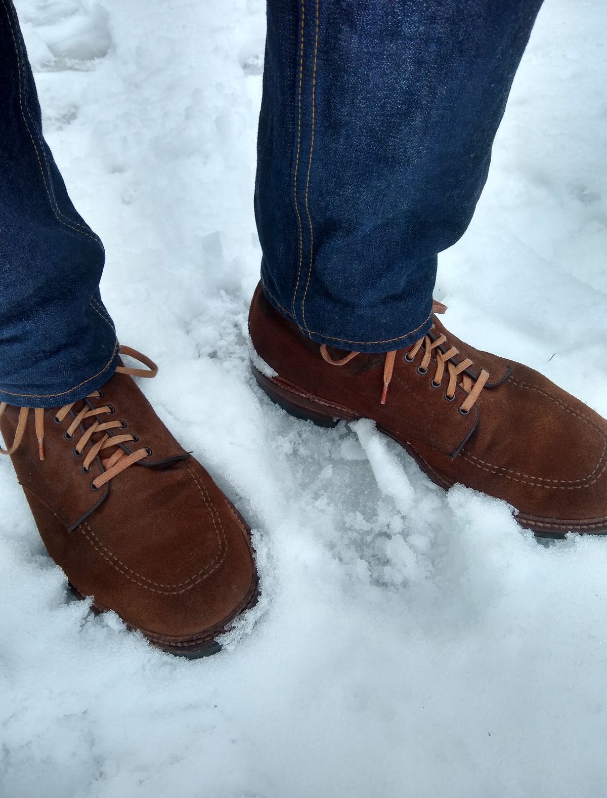 Photo by darknova306 on February 28, 2023 of the Alden Indy Boot in Horween Tobacco Chamois Roughout.