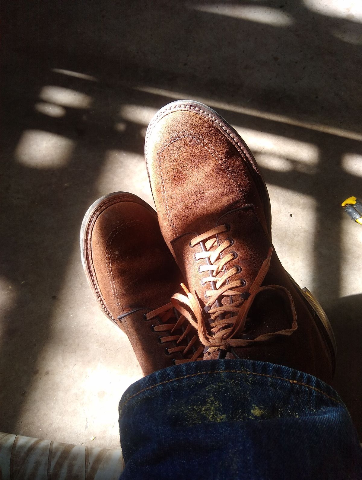 Photo by darknova306 on April 14, 2023 of the Alden Indy Boot in Horween Tobacco Chamois Roughout.