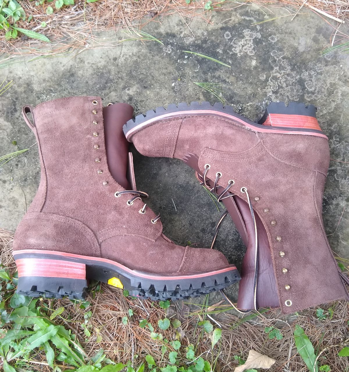 Photo by darknova306 on October 1, 2022 of the Nicks BuilderPro in Seidel 1964 Walnut Roughout.