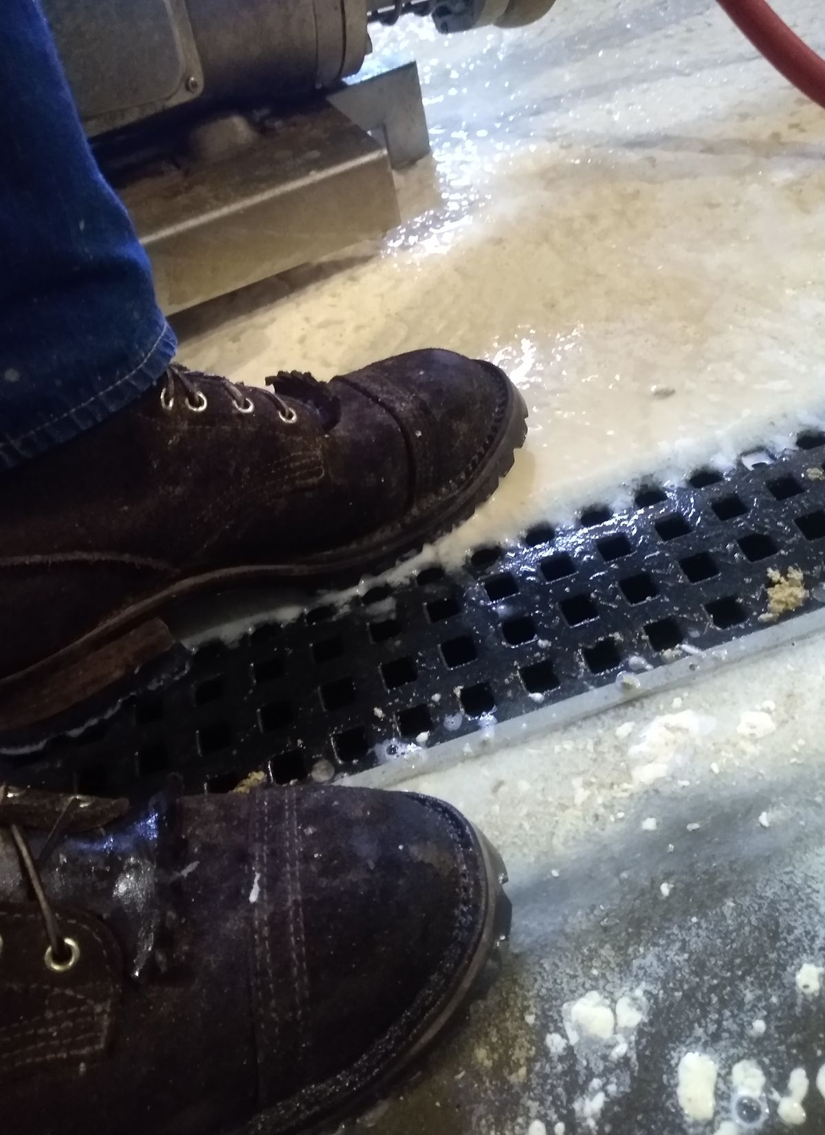 Photo by darknova306 on November 9, 2022 of the Nicks BuilderPro in Seidel 1964 Walnut Roughout.