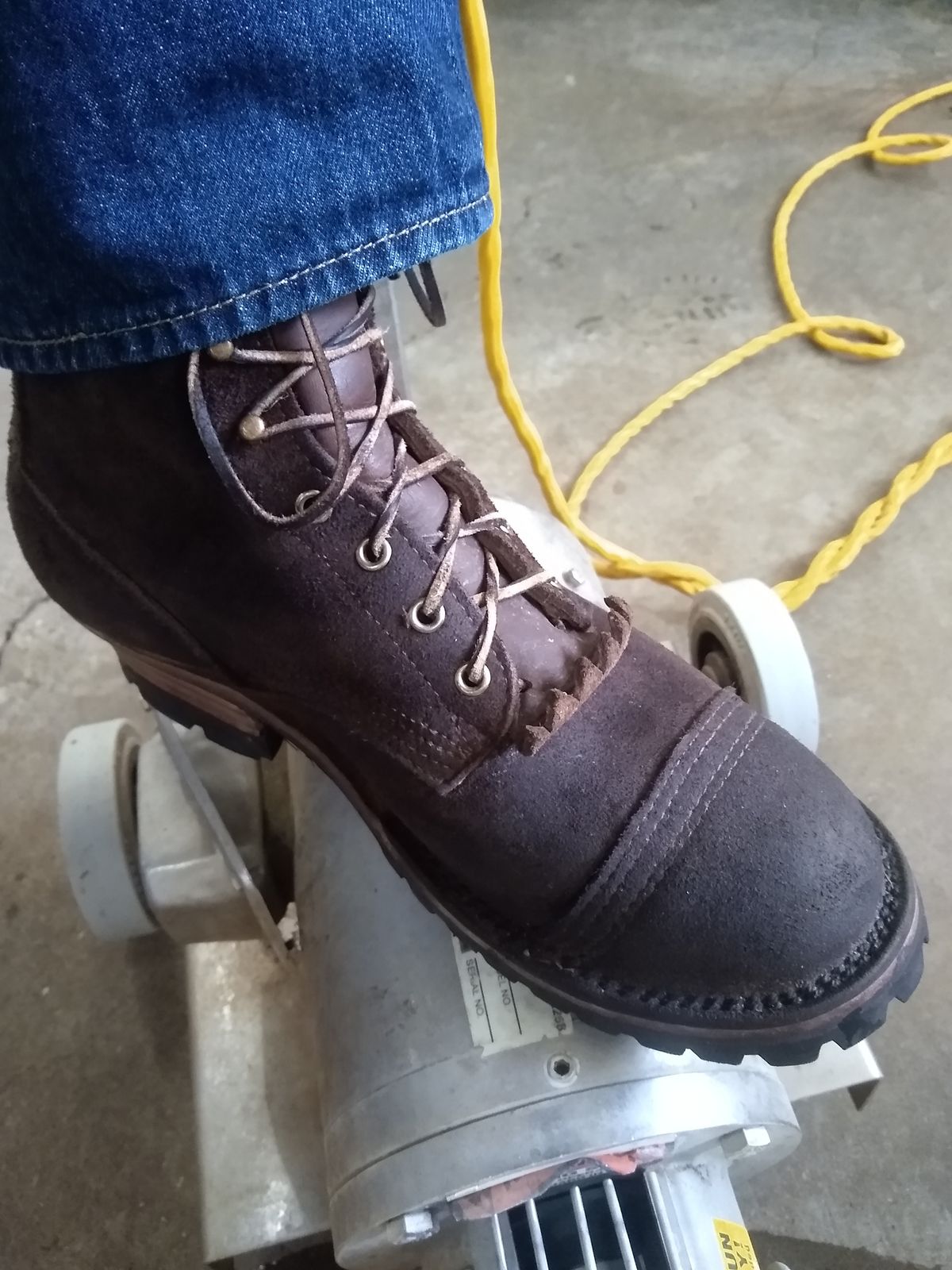Photo by darknova306 on December 13, 2022 of the Nicks BuilderPro in Seidel 1964 Walnut Roughout.