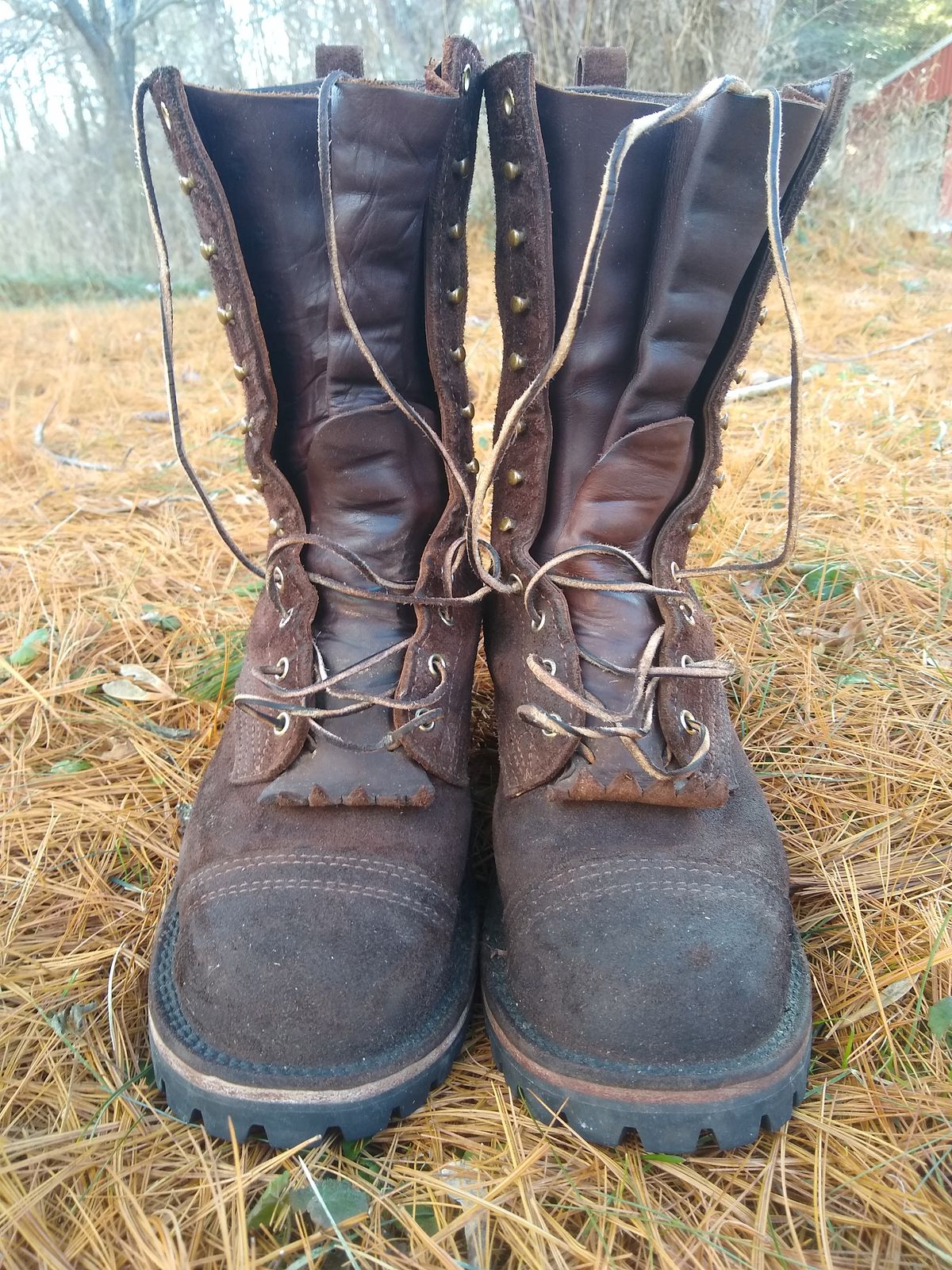 Photo by darknova306 on January 1, 2023 of the Nicks BuilderPro in Seidel 1964 Walnut Roughout.
