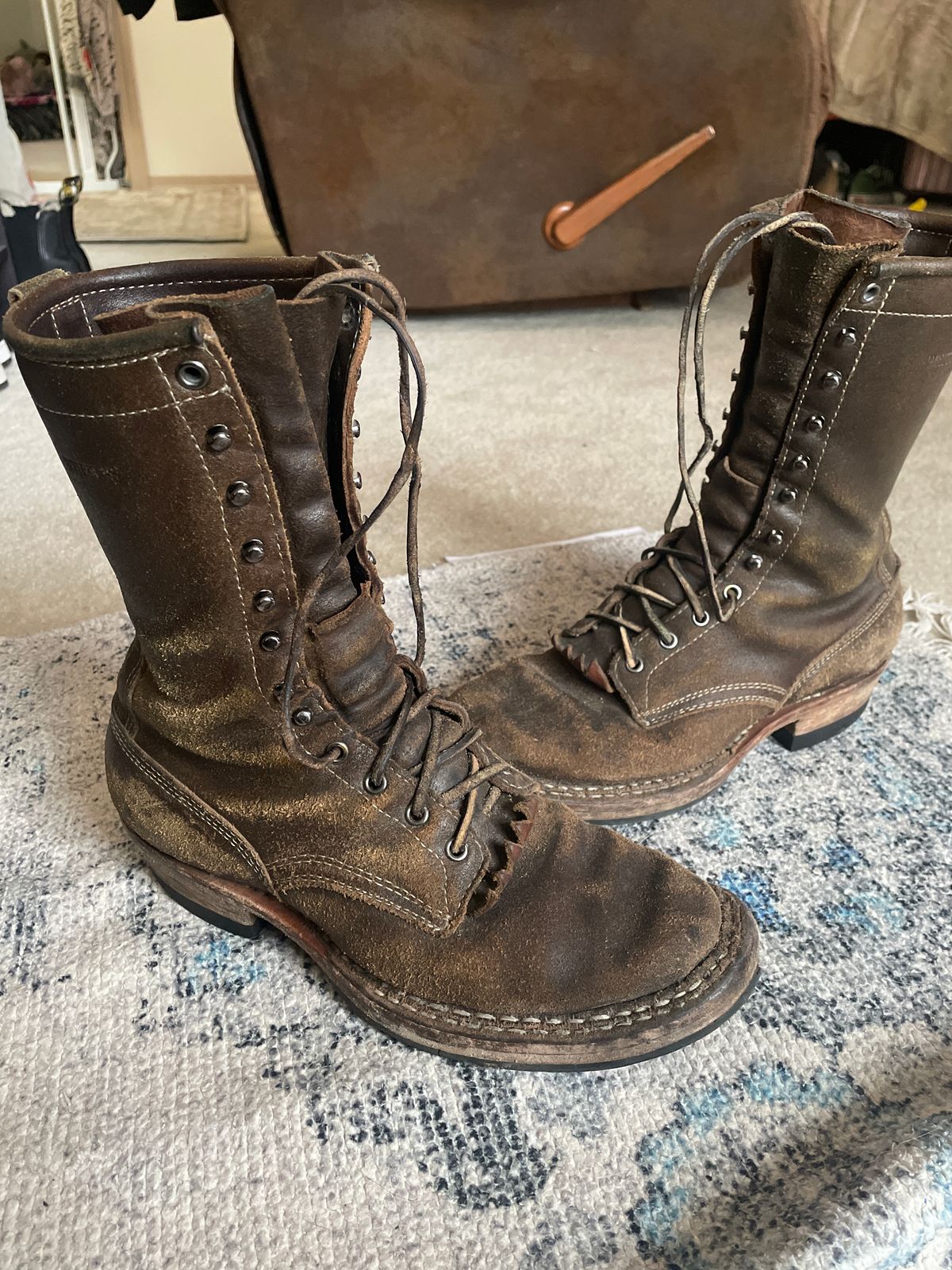 Photo by willschmidt on November 26, 2023 of the White's Smokejumper in Horween Olive Waxed Flesh.