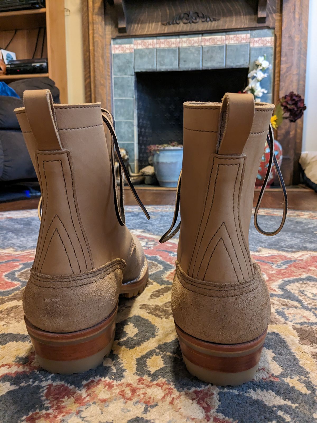 Photo by SirBasilStagHare on November 1, 2023 of the Nicks BuilderPro in Seidel 1964 Tan Roughout.