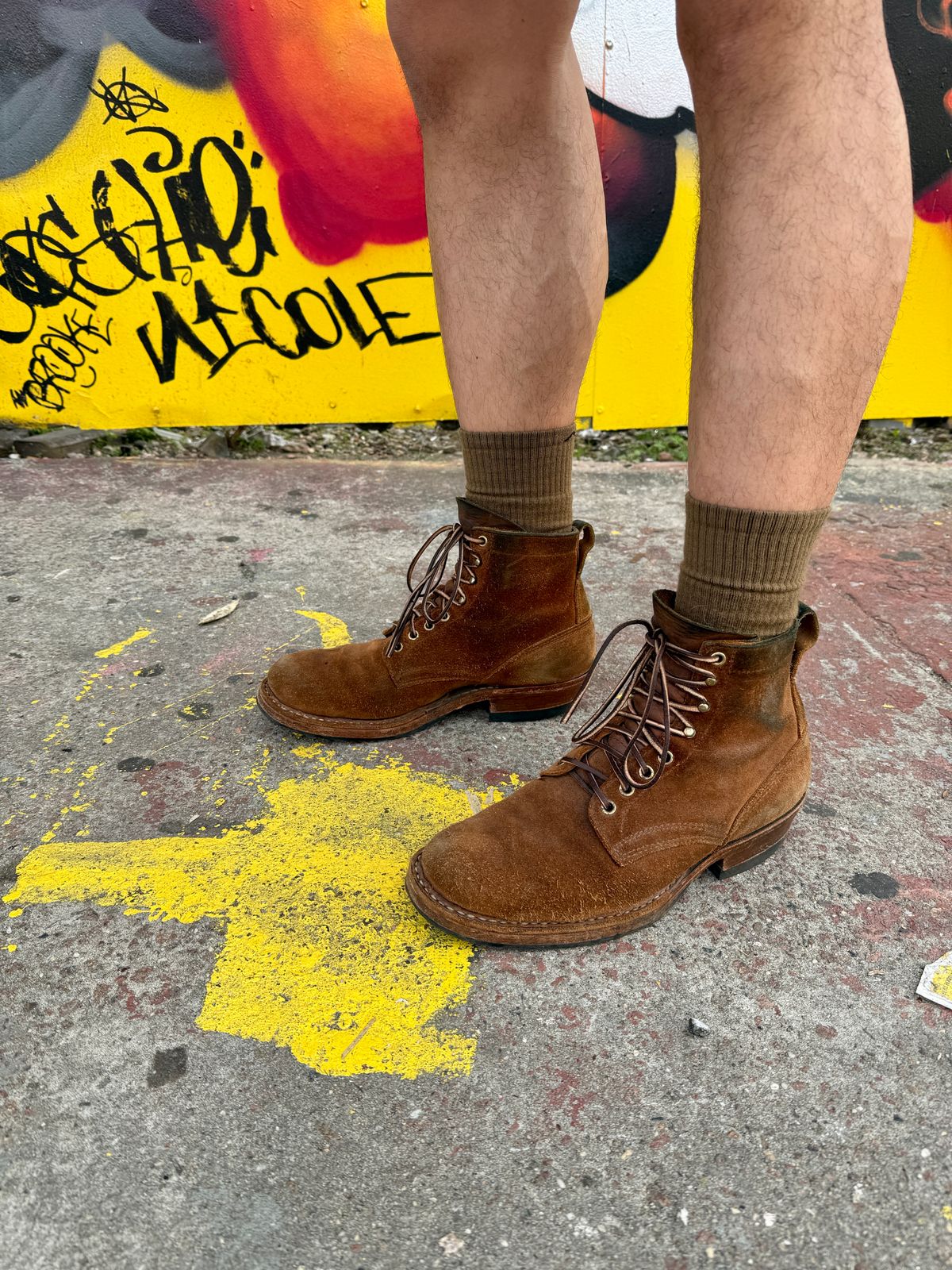 Photo by tlmader on April 26, 2025 of the White's Bounty Hunter in Seidel Distressed Roughout.