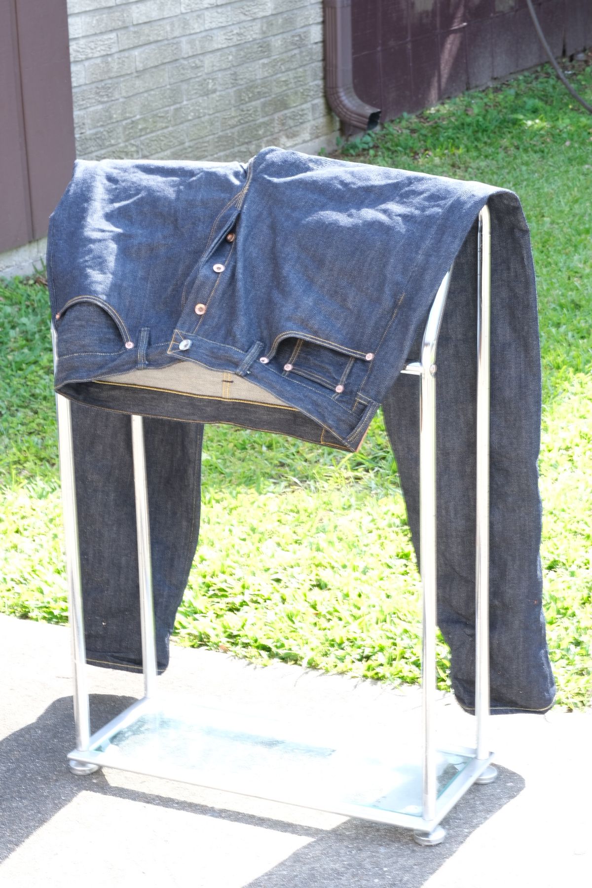 Photo by tlmader on May 12, 2020 of the Roy R01 "Indigo Lovers" in 13.5 oz Blackseed Cone Mills Selvedge Denim.