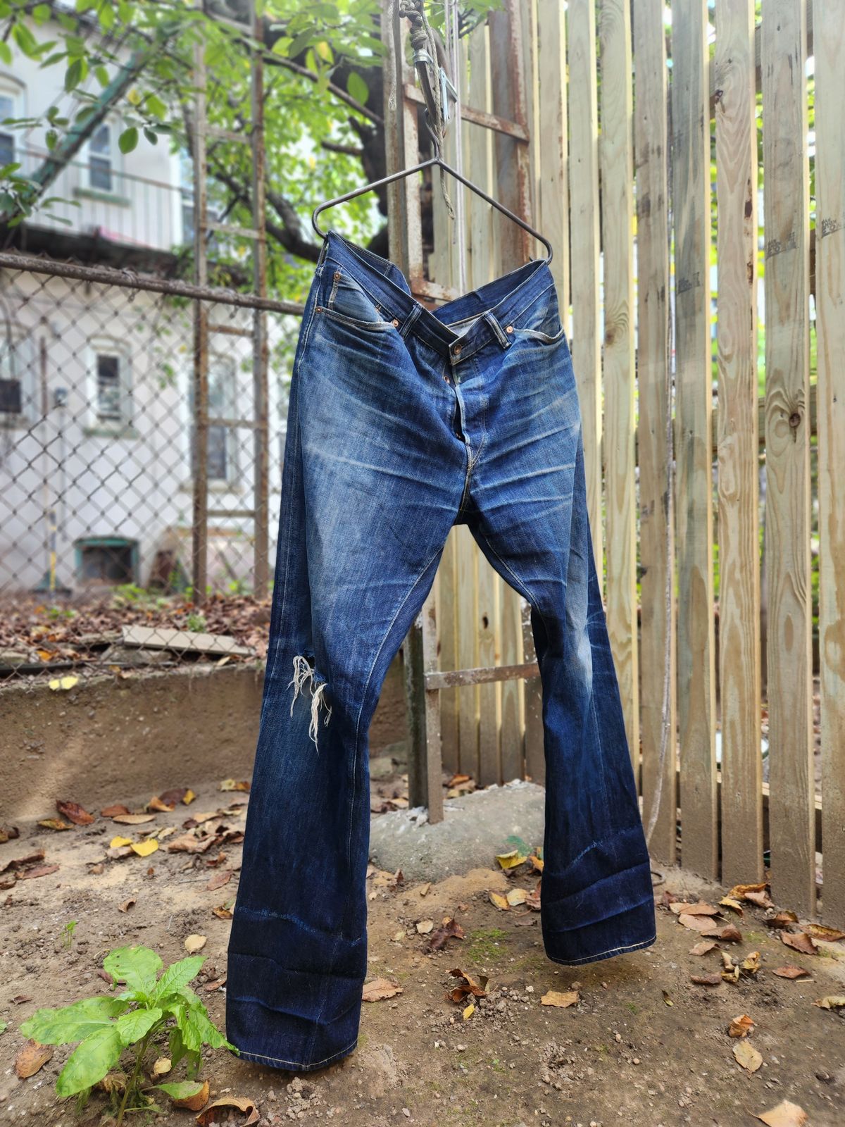 Photo by tlmader on October 9, 2024 of the Roy R01 "Indigo Lovers" in 13.5 oz Blackseed Cone Mills Selvedge Denim.