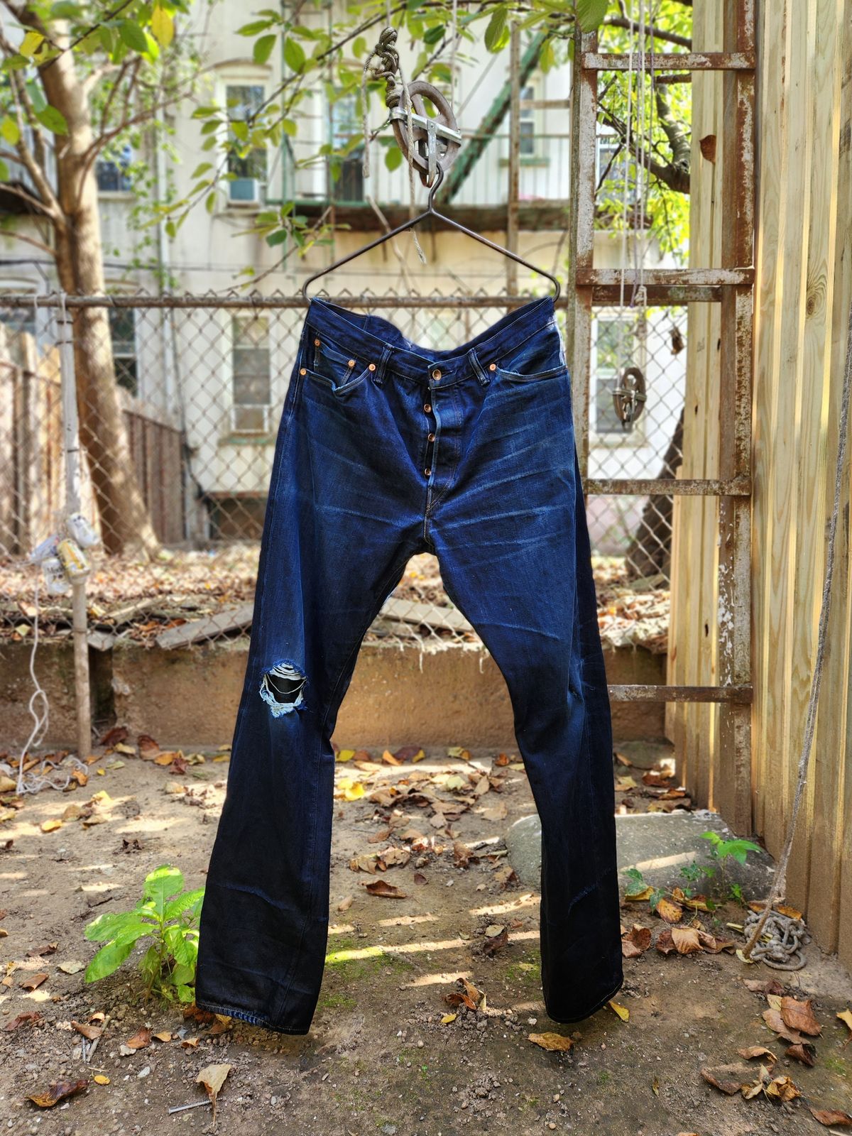 Photo by tlmader on October 9, 2024 of the Roy R01 "Indigo Lovers" in 13.5 oz Blackseed Cone Mills Selvedge Denim.