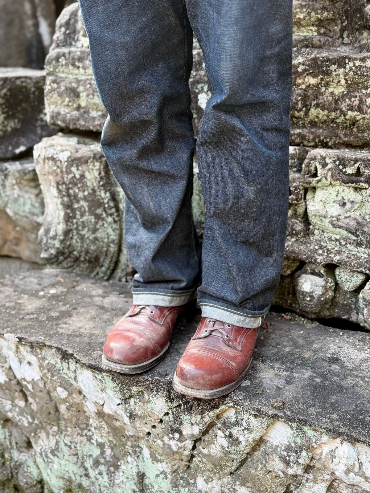 Photo by tlmader on February 19, 2026 of the Jorge Guadarrama Custom Model in Lefarc Cognac Albatros.