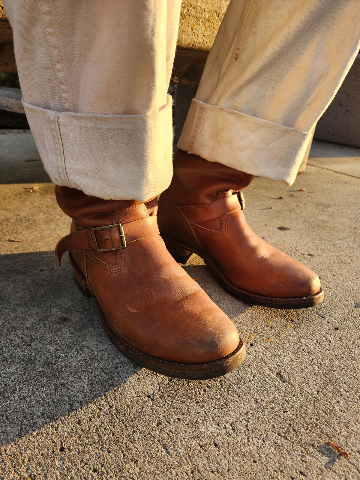 Photo by tlmader on August 2, 2024 of the Wesco 1939 Engineer Boot in Seidel British Tan Domain.