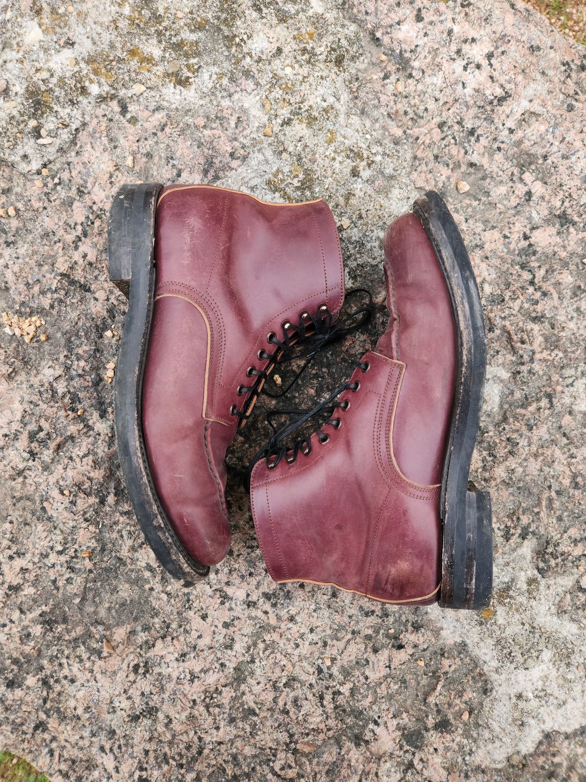 Photo by tlmader on February 4, 2023 of the Role Club Townsman Lace Boots in Horween Color 8 Shell Cordovan.
