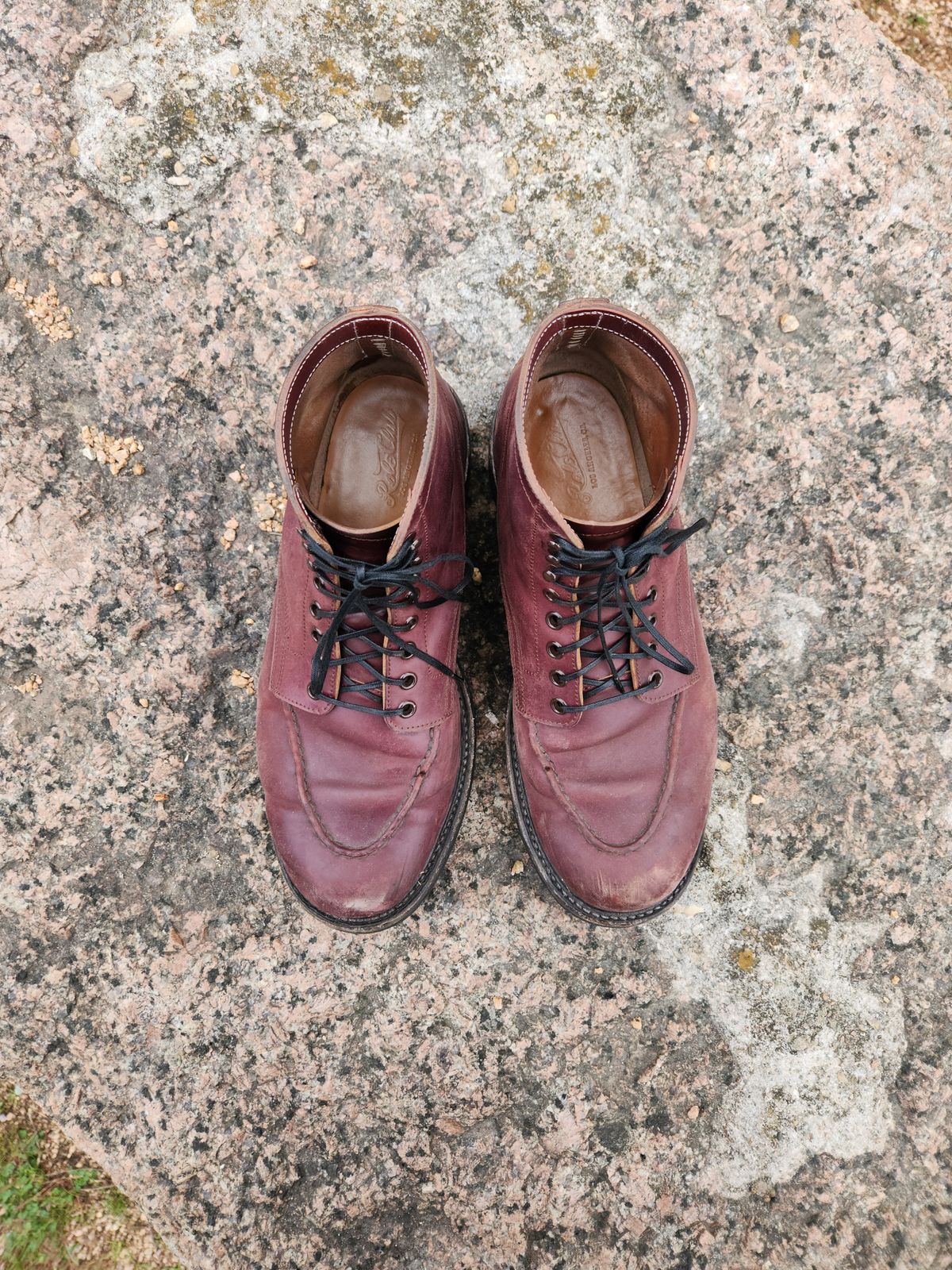 Photo by tlmader on February 4, 2023 of the Role Club Townsman Lace Boots in Horween Color 8 Shell Cordovan.