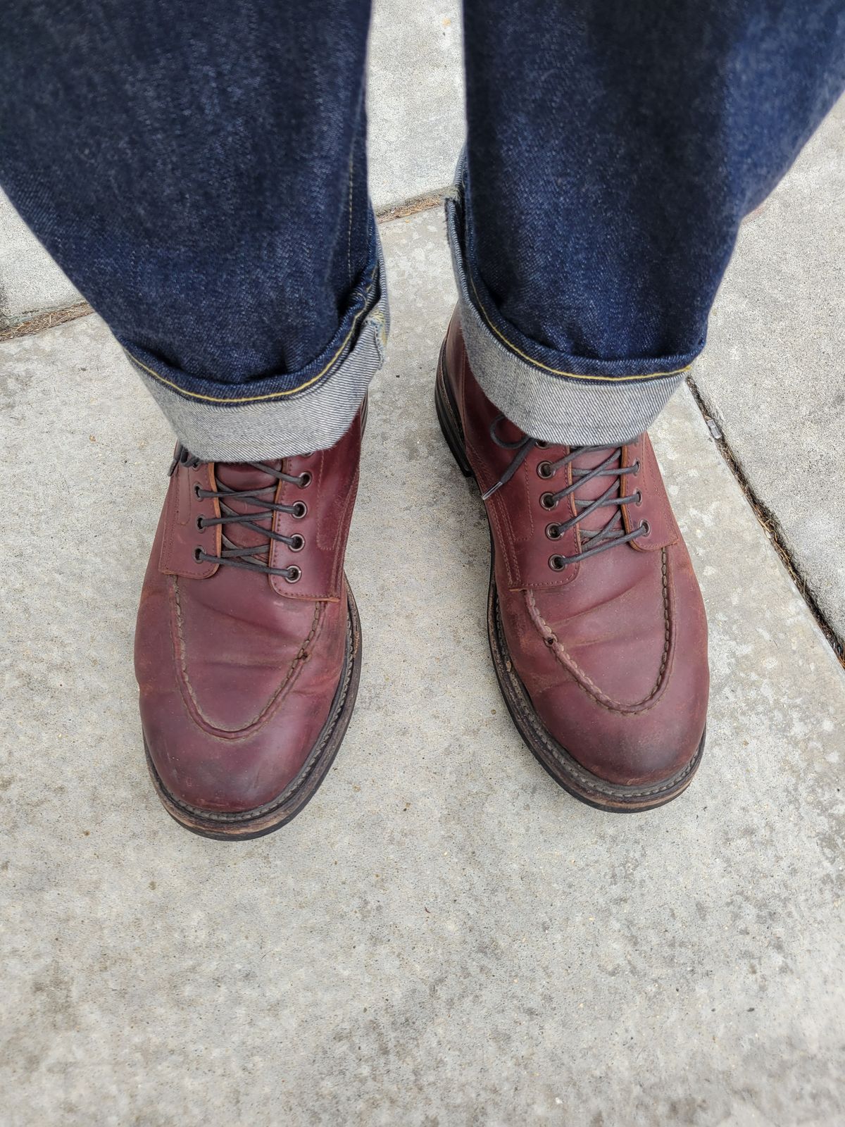 Photo by tlmader on June 14, 2023 of the Role Club Townsman Lace Boots in Horween Color 8 Shell Cordovan.