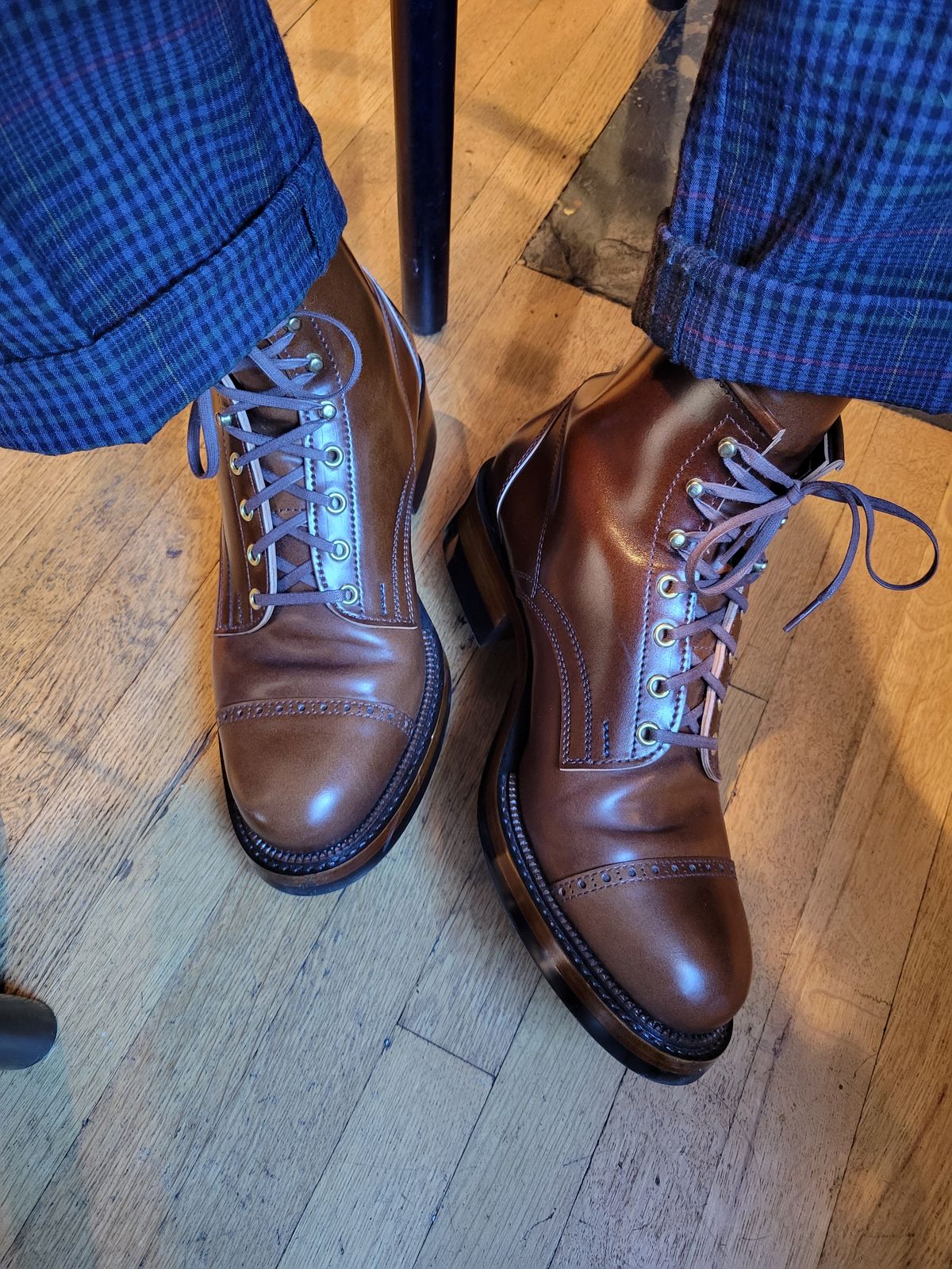 Photo by tlmader on February 19, 2022 of the White Kloud Blucher.87 in Leder Ogawa Coffee Shell Cordovan.