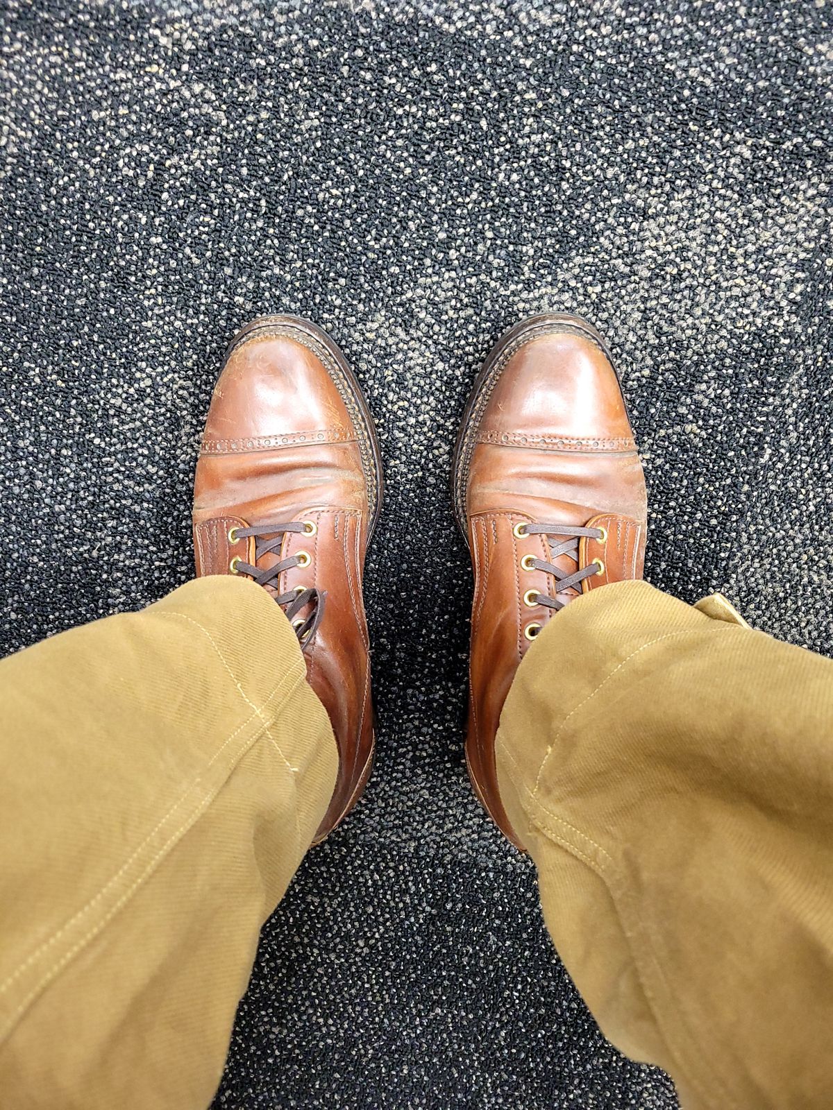 Photo by tlmader on October 11, 2023 of the White Kloud Blucher.87 in Leder Ogawa Coffee Shell Cordovan.