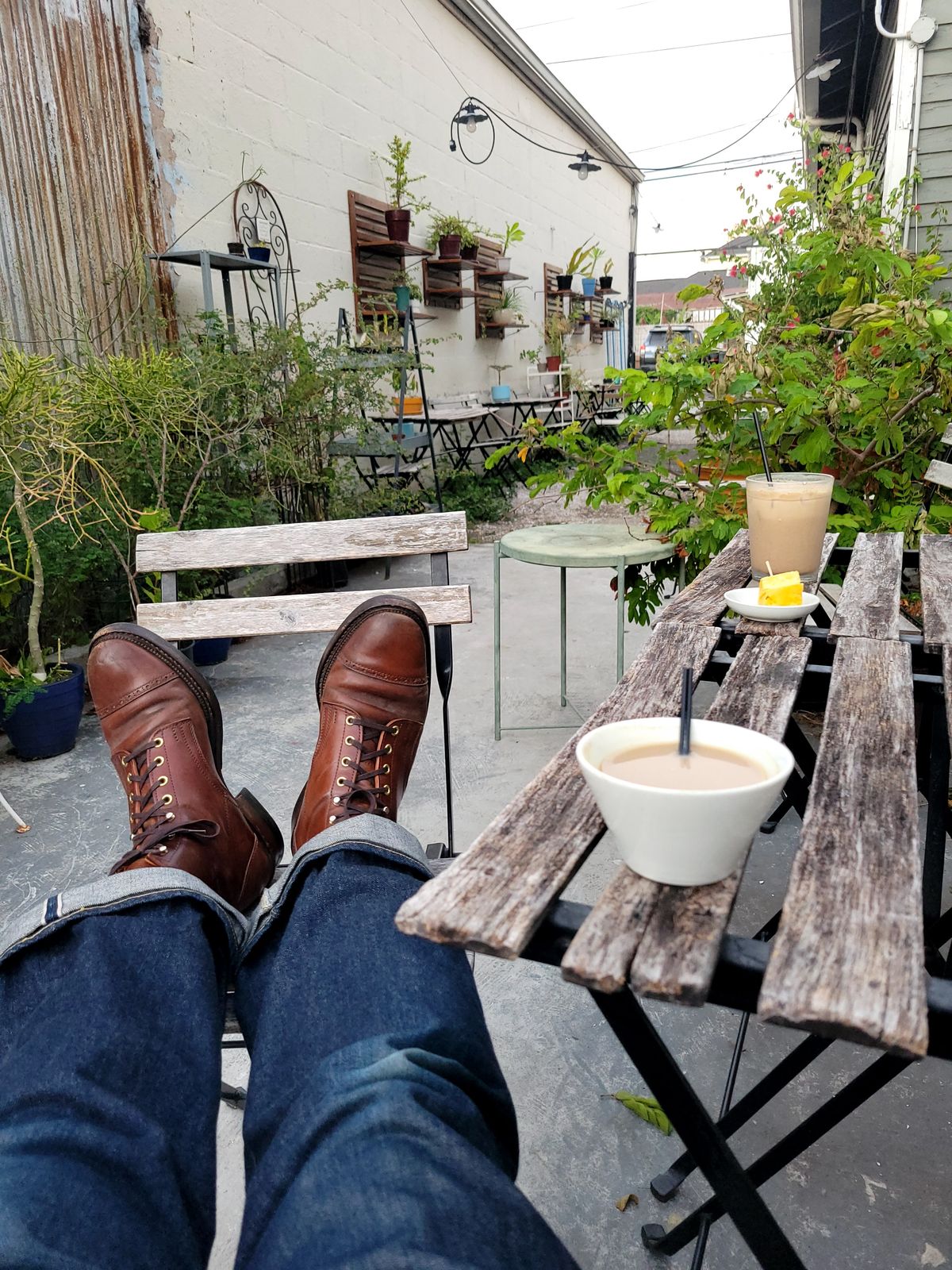 Photo by tlmader on October 28, 2023 of the White Kloud Blucher.87 in Leder Ogawa Coffee Shell Cordovan.