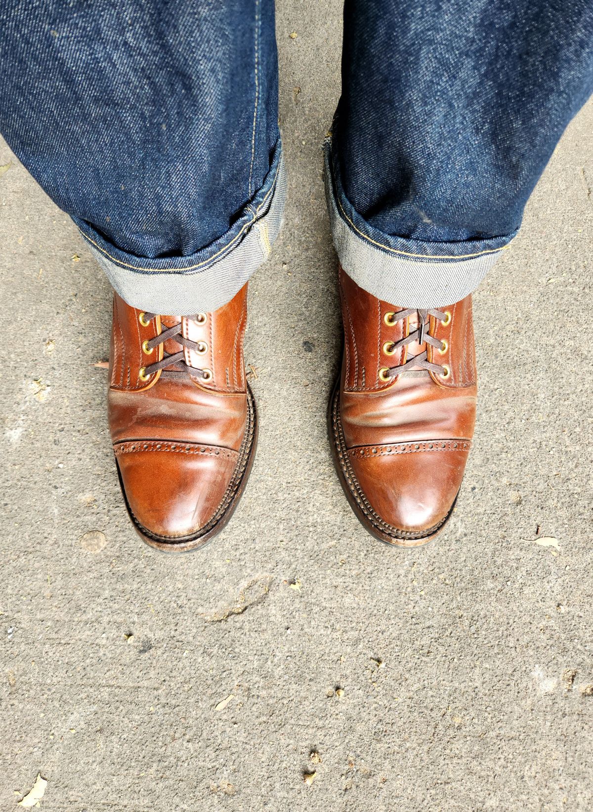 Photo by tlmader on April 7, 2024 of the White Kloud Blucher.87 in Leder Ogawa Coffee Shell Cordovan.