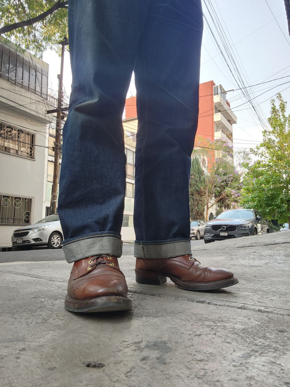Photo by tlmader on April 17, 2024 of the White Kloud Blucher.87 in Leder Ogawa Coffee Shell Cordovan.