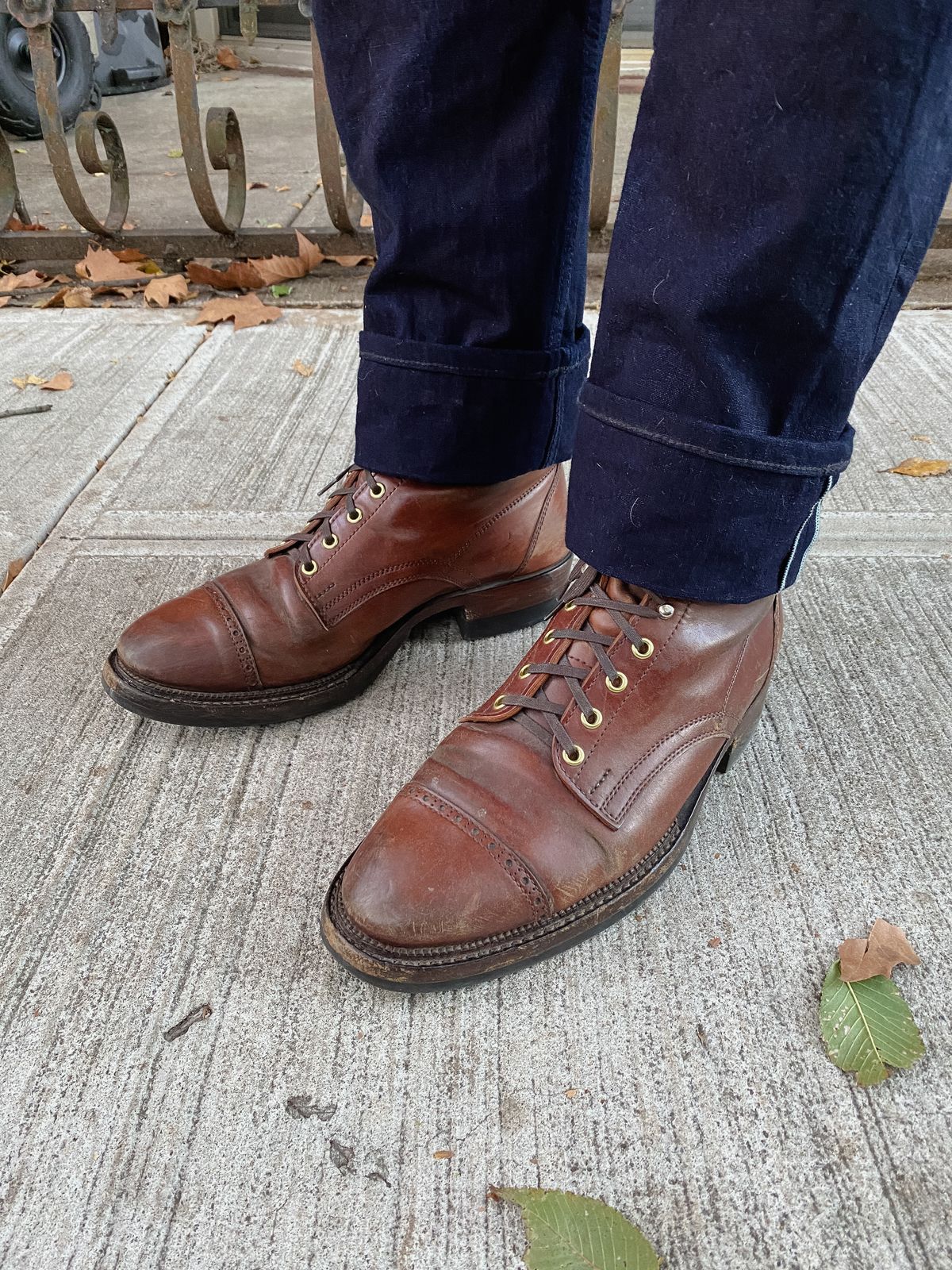 Photo by tlmader on November 13, 2024 of the White Kloud Blucher.87 in Leder Ogawa Coffee Shell Cordovan.