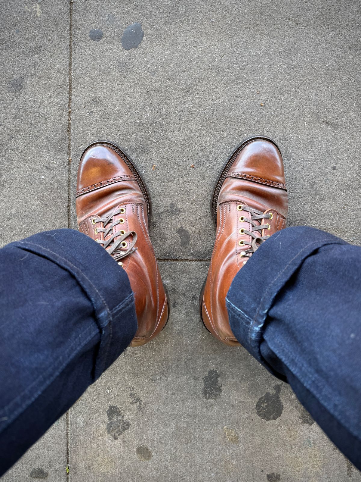 Photo by tlmader on May 10, 2025 of the White Kloud Blucher.87 in Leder Ogawa Coffee Shell Cordovan.